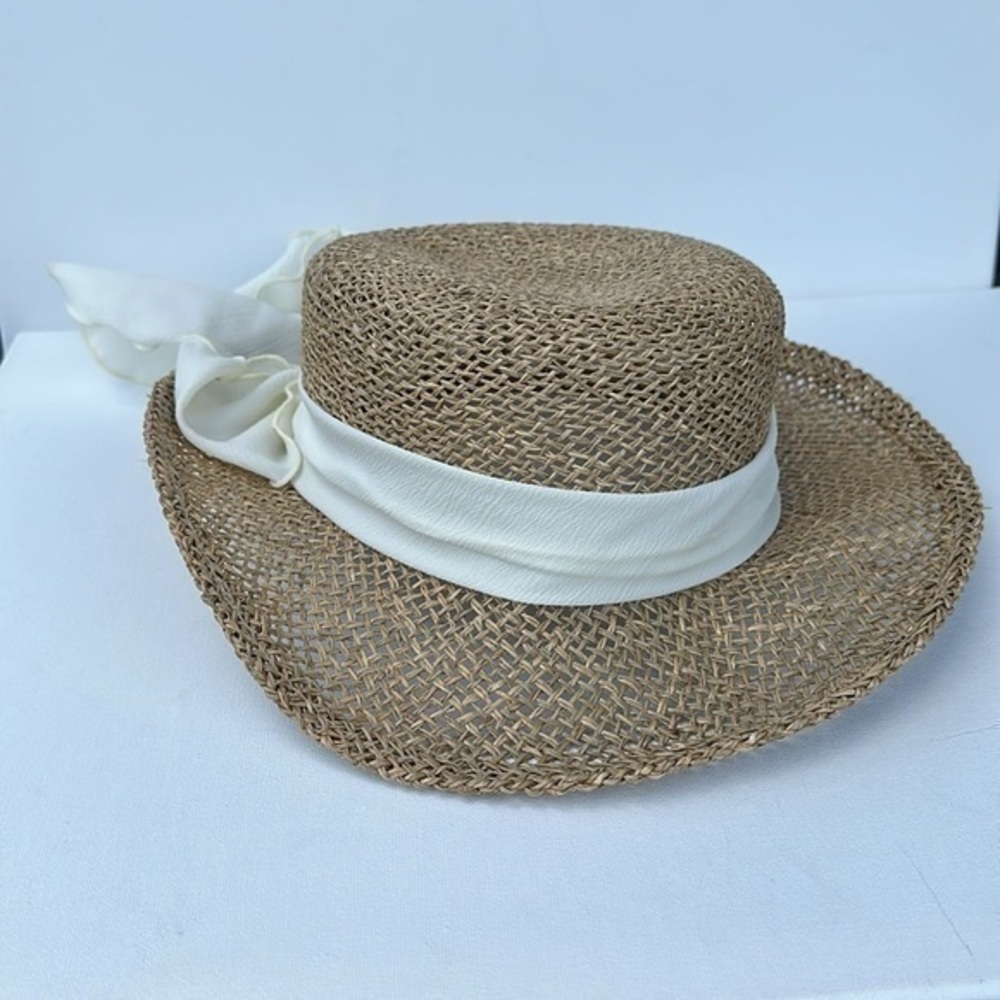 Etsy seagrass straw women's Panama sun hat with white cream bow NWOT